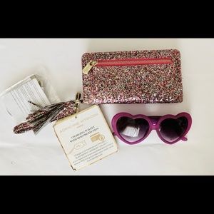 Glitter charging wallet and sunglasses